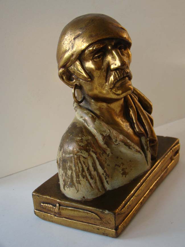 A pair of Pirate head bookends made by the Armor Bronze Company circa 1930-1940 — image 4